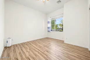 8663 W Yukon Dr, Peoria, AZ 85382 - Photo 19