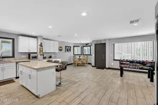 2221 N 27th St, Phoenix, AZ 85008 - Photo 11