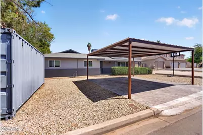 2221 N 27th Street, Phoenix, AZ 85008 - Photo 5