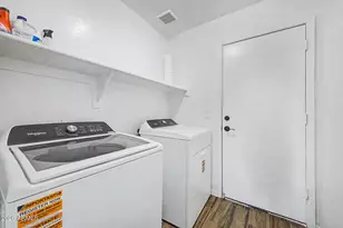 31303 N Claridge Cir, San Tan Valley, AZ 85143 - Photo 25