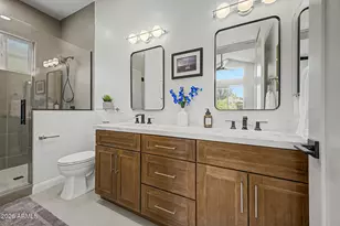 9024 N 28th St, Phoenix, AZ 85028 - Photo 13