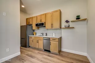 9024 N 28th St, Phoenix, AZ 85028 - Photo 35