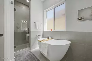 9024 N 28th St, Phoenix, AZ 85028 - Photo 17