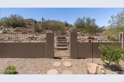9024 N 28th Street, Phoenix, AZ 85028 - Photo 11