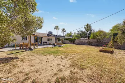 3436 E Glenrosa Avenue, Phoenix, AZ 85018 - Photo 31