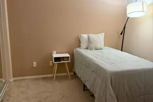 4200 N 82nd St, Scottsdale, AZ 85251 - Photo 5