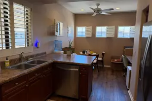 4200 N 82nd St, Scottsdale, AZ 85251 - Photo 17