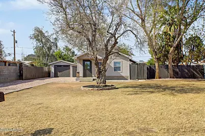 1914 E Monte Vista Road, Phoenix, AZ 85006 - Photo 1