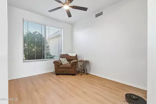 4321 E Rowel Rd, Phoenix, AZ 85050 - Photo 9