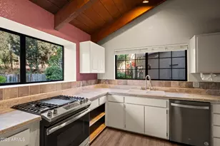 66 Doodlebug Rd, Sedona, AZ 86336 - Photo 23