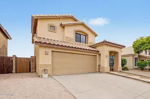 2111 E Patrick Ln, Phoenix, AZ 85024 - Photo 15