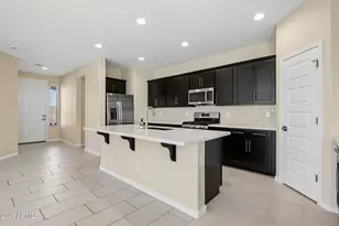 25572 North 142nd Ln, Surprise, AZ 85387 - Photo 9