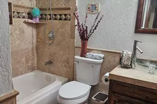 3642 N 59th Ln, Phoenix, AZ 85033 - Photo 9
