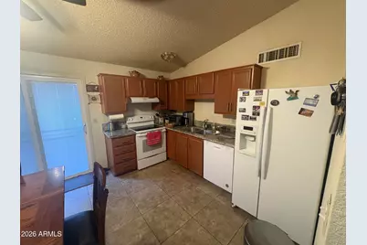 6711 W Osborn Road #46, Phoenix, AZ 85033 - Photo 11