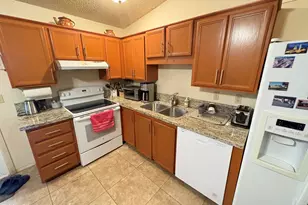 6711 W Osborn Rd, Phoenix, AZ 85033 - Photo 9