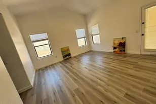 11254 W Locust Ln, Avondale, AZ 85323 - Photo 9
