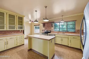 1808 W Avalon Dr, Phoenix, AZ 85015 - Photo 15