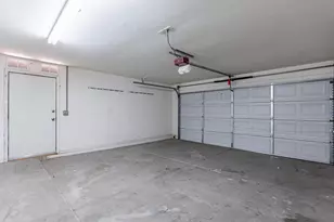 12471 W Holly St, Avondale, AZ 85392 - Photo 43