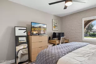 8342 E Keim Dr, Scottsdale, AZ 85250 - Photo 11