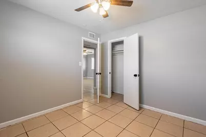 4423 N 23rd Avenue #Apt B, Phoenix, AZ 85015 - Photo 11