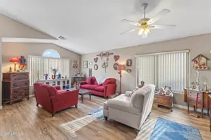 13169 W Ironwood St, Surprise, AZ 85374 - Photo 7