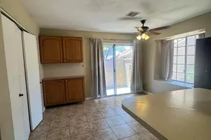7020 W Olive Ave, Peoria, AZ 85345 - Photo 7