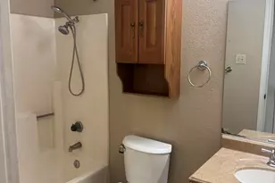 7020 W Olive Ave, Peoria, AZ 85345 - Photo 19