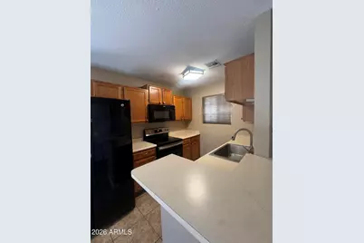 7020 W Olive Avenue #224, Peoria, AZ 85345 - Photo 5