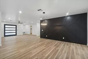 8525 E Clarendon Ave, Scottsdale, AZ 85251 - Photo 5