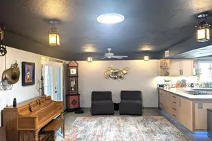5634 N 39th Ave, Phoenix, AZ 85019 - Photo 11