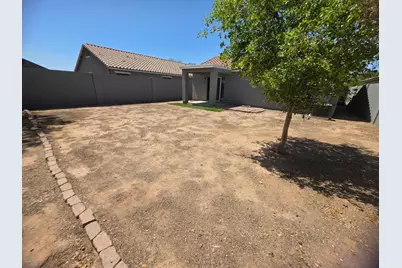 3607 S 257th Lane, Buckeye, AZ 85326 - Photo 11