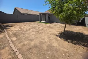 3607 S 257th Ln, Buckeye, AZ 85326 - Photo 11