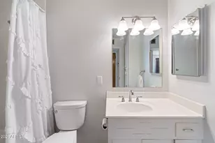 3922 W Sierra Vista Dr, Phoenix, AZ 85019 - Photo 9
