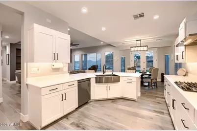 28225 N 65th Lane N, Phoenix, AZ 85083 - Photo 9