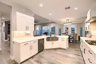 28225 N 65th Ln N, Phoenix, AZ 85083 - Photo 9