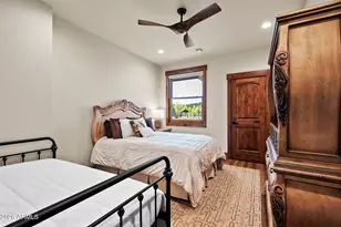 405 E Foxboro Rd, Munds Park, AZ 86017 - Photo 27