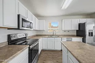 35442 N Barzona Trail, San Tan Valley, AZ 85143 - Photo 11