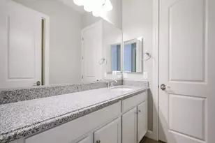 1424 E Pedro Rd, Phoenix, AZ 85042 - Photo 35