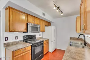 16202 N Desert Sage St, Surprise, AZ 85378 - Photo 11