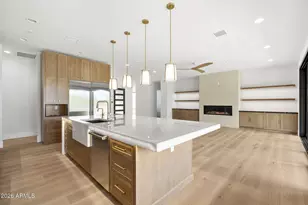 10980 E Winchcomb Dr, Scottsdale, AZ 85255 - Photo 7