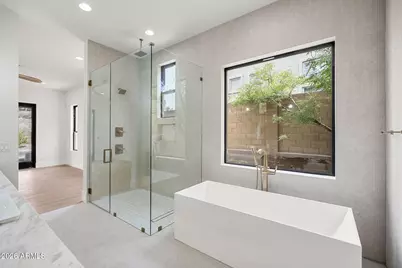 10980 E Winchcomb Drive, Scottsdale, AZ 85255 - Photo 13