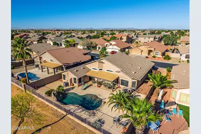 22107 N Reis Drive, Maricopa, AZ 85138 - Photo 9