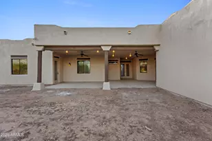 5580 E 10th Ave, Apache Junction, AZ 85119 - Photo 57