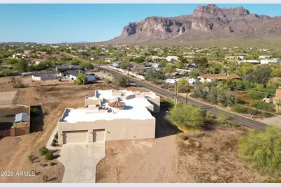 5580 E 10th Avenue, Apache Junction, AZ 85119 - Photo 59