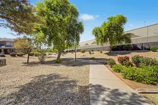 1183 N 159th Dr, Goodyear, AZ 85338 - Photo 5