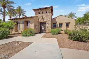 905 S Osborn Ln, Gilbert, AZ 85296 - Photo 57