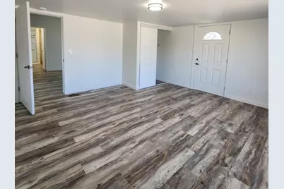 21533 W Laura Street, Wittmann, AZ 85361 - Photo 13