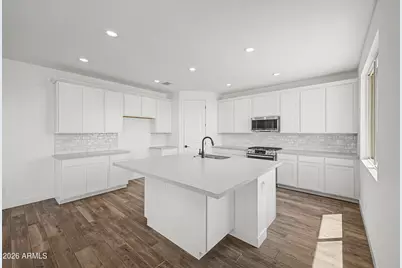 15233 W Gray Fox Trail, Surprise, AZ 85387 - Photo 11
