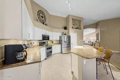 9545 E Juanita Avenue, Mesa, AZ 85209 - Photo 15