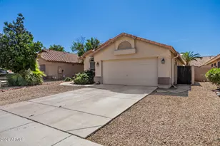 551 E Sherri Dr, Gilbert, AZ 85296 - Photo 5